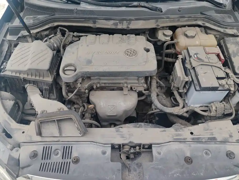 Фото 10 - Buick Excelle