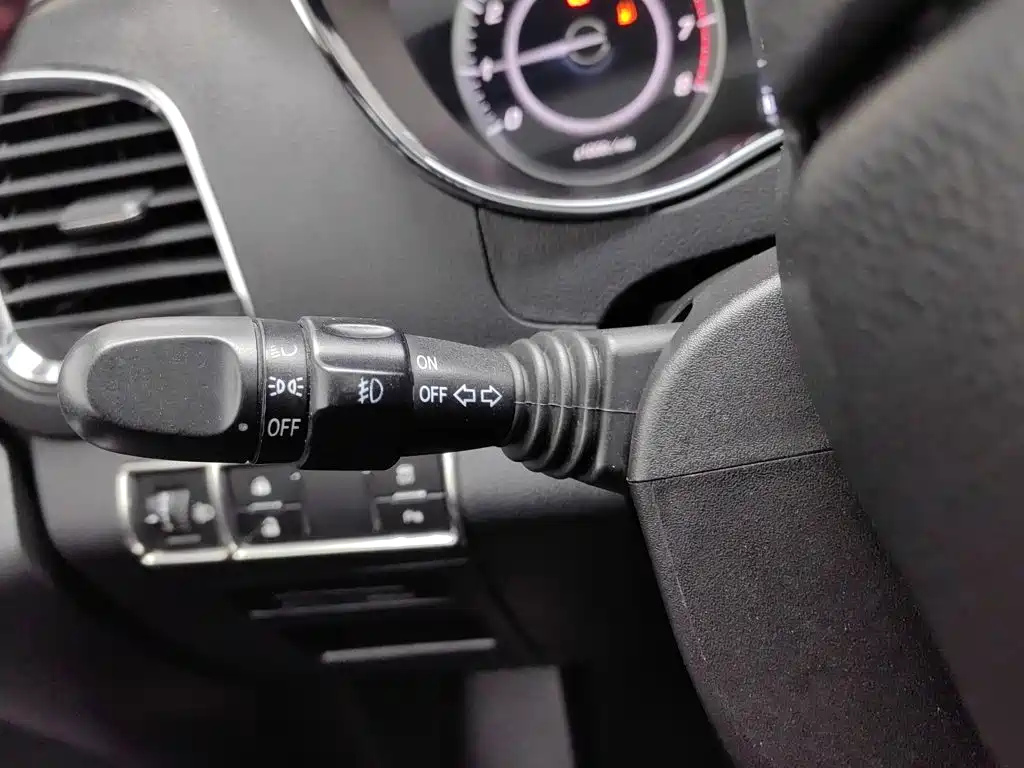 Фото 21 - Baojun 560