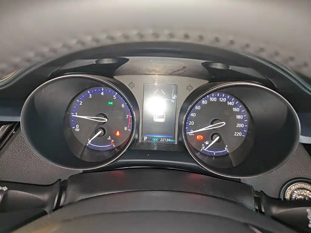 Toyota IZOA 2023 2021 2.0L Yichi Edition