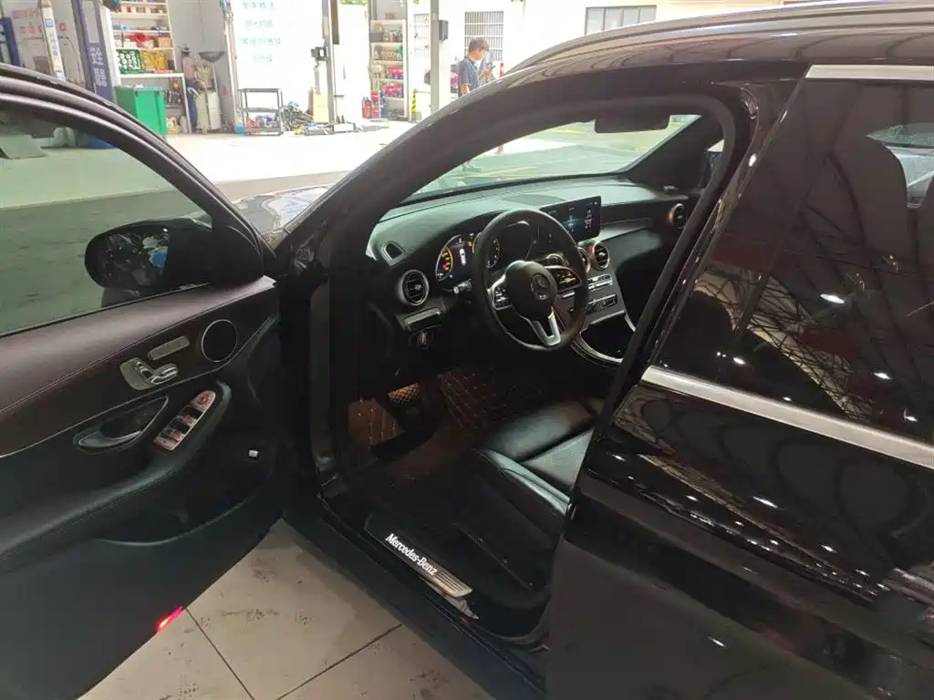 Mercedes-Benz GLC 2021 GLC 260 L 4MATIC Luxury фото 8