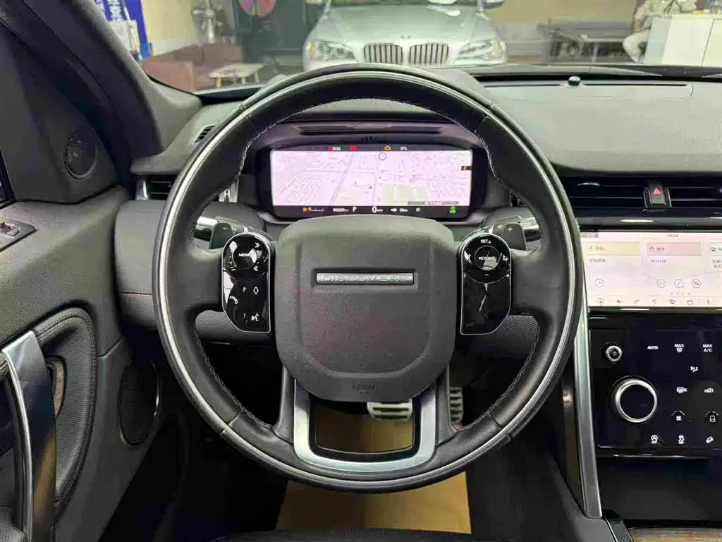 Land Rover Discovery Sport 2020 249PS R-Dynamic Performance Tech 7-seater фото 6