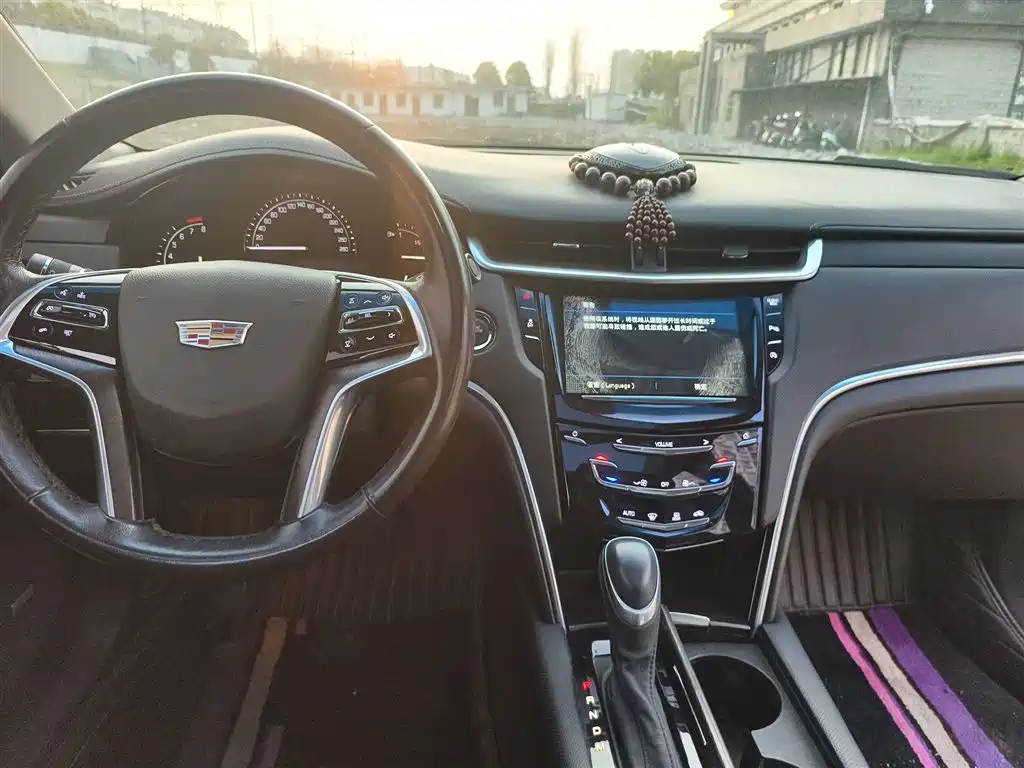 Cadillac XTS 2018 28T Technology фото 13