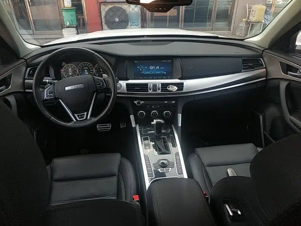 Фото 10 - Haval H7