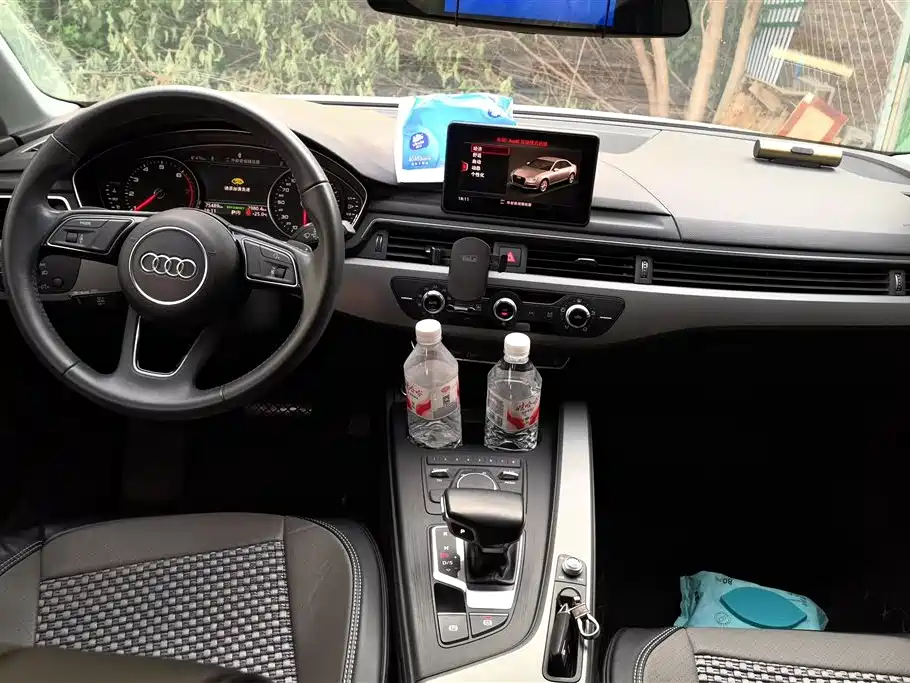 Audi A4L 2018 30th Anniversary 40 TFSI Progressive фото 12