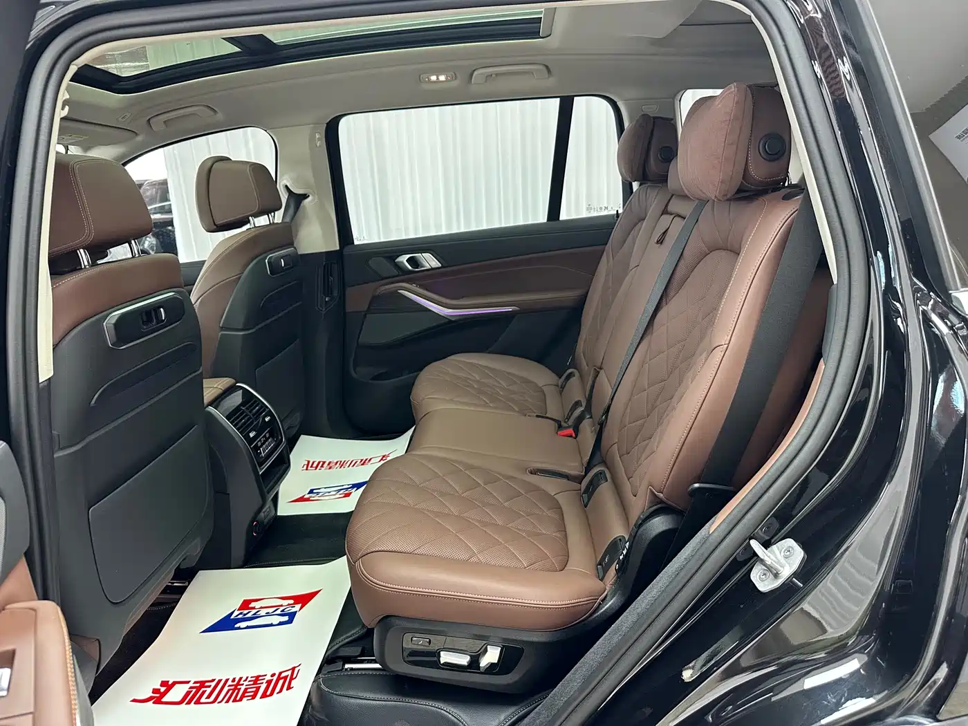 BMW X7 2023 xDrive40i Leading Luxury Package фото 5