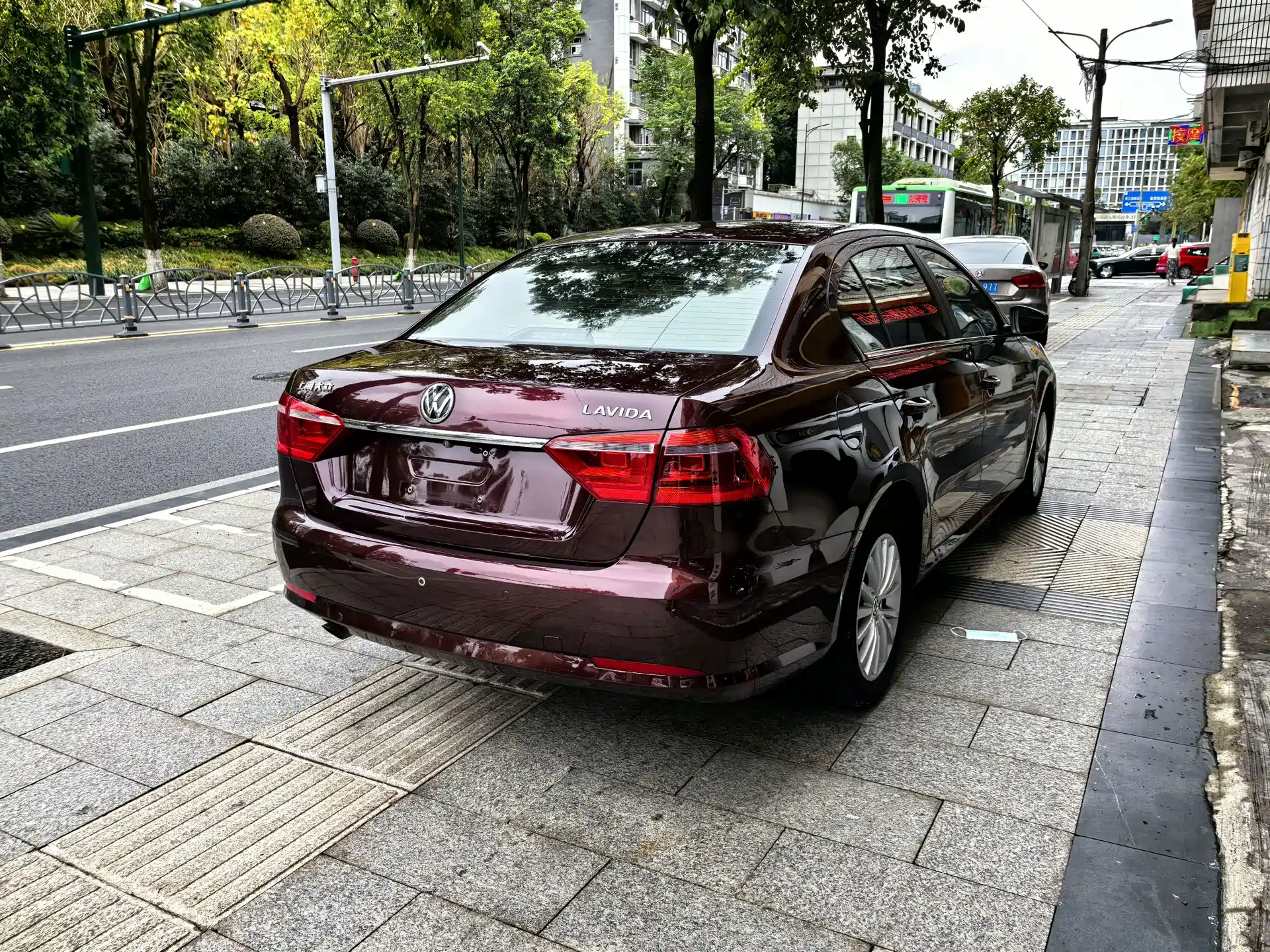 Фото 7 - Volkswagen Lavida
