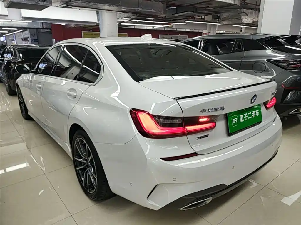 BMW 3 Series 2020 325Li xDrive M Sport Package фото 5