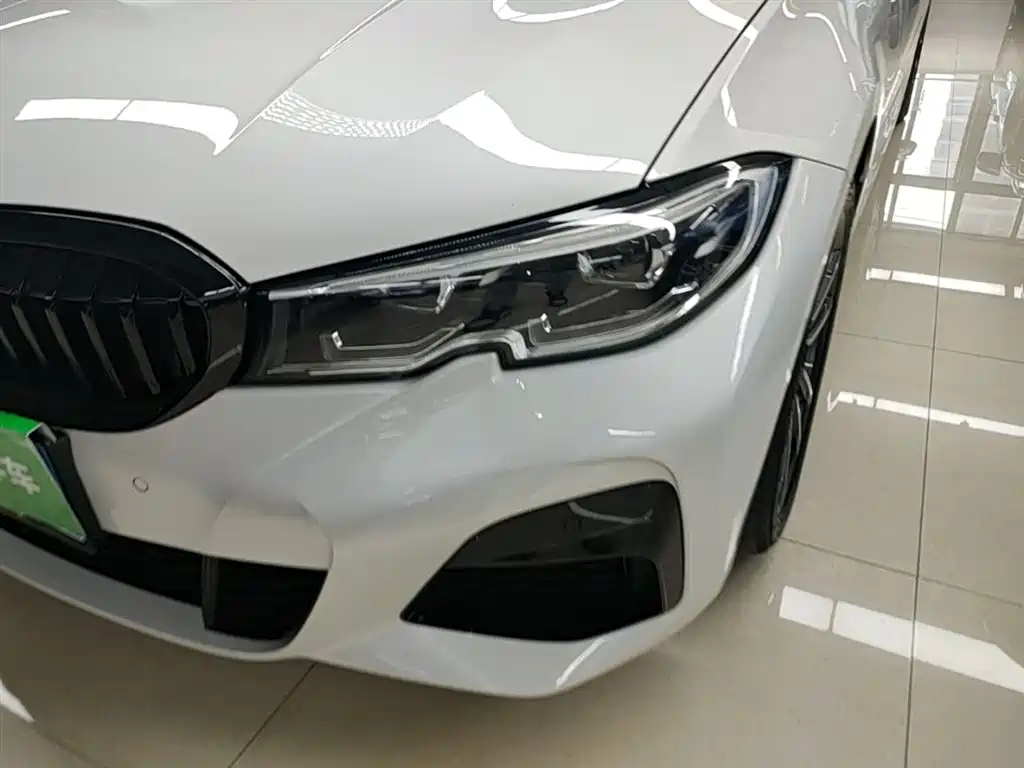 BMW 3 Series 2020 325Li xDrive M Sport Package фото 24