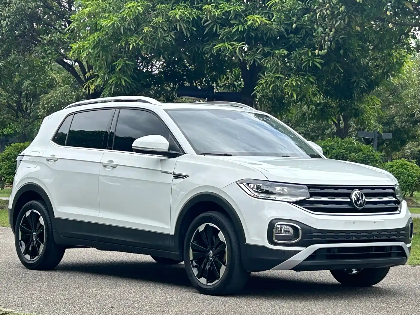 Volkswagen Tanying 2021 1.5L Automatic Smart Connect Edition фото 19