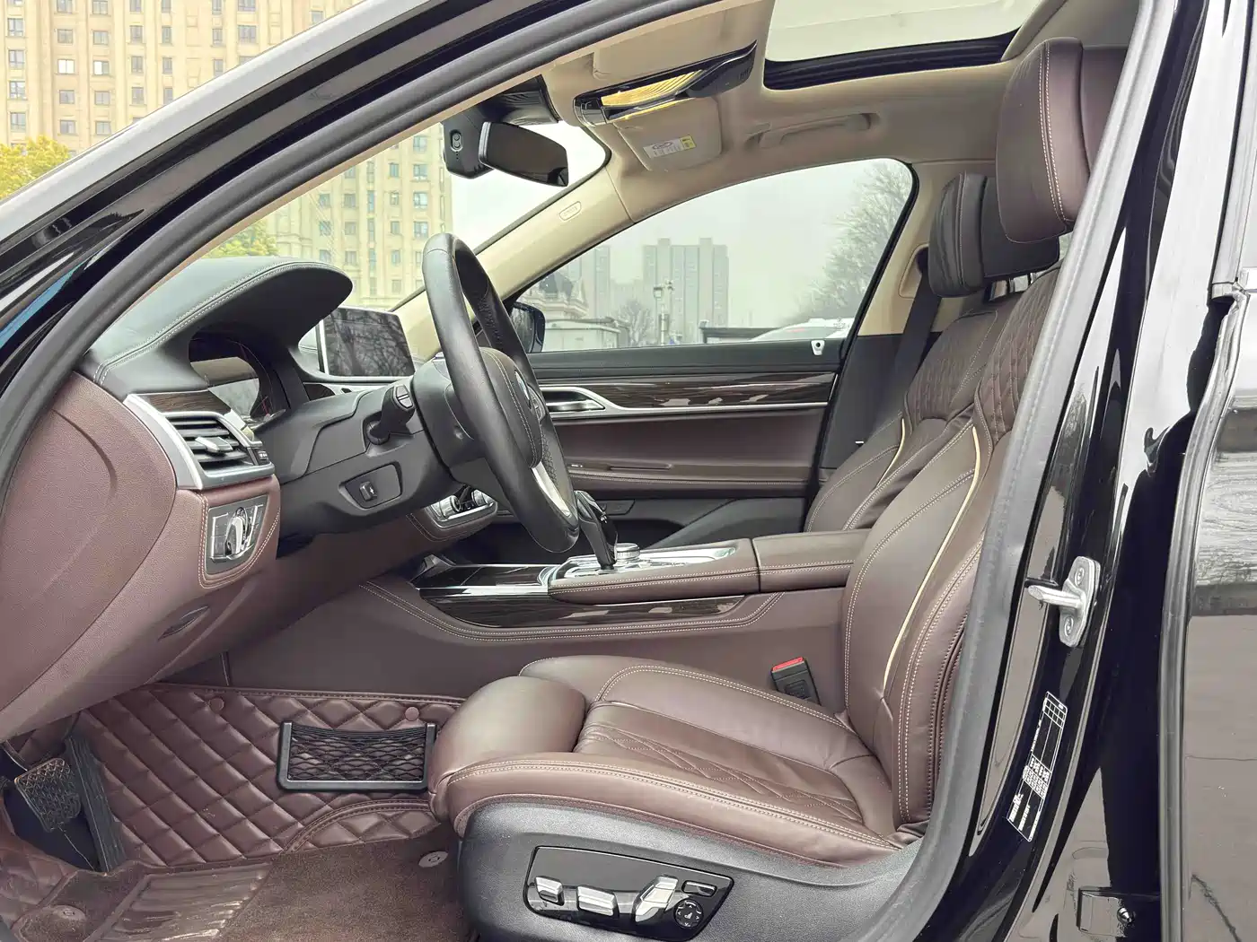 BMW 7 Series 2021 Model 730Li Luxury Package фото 11