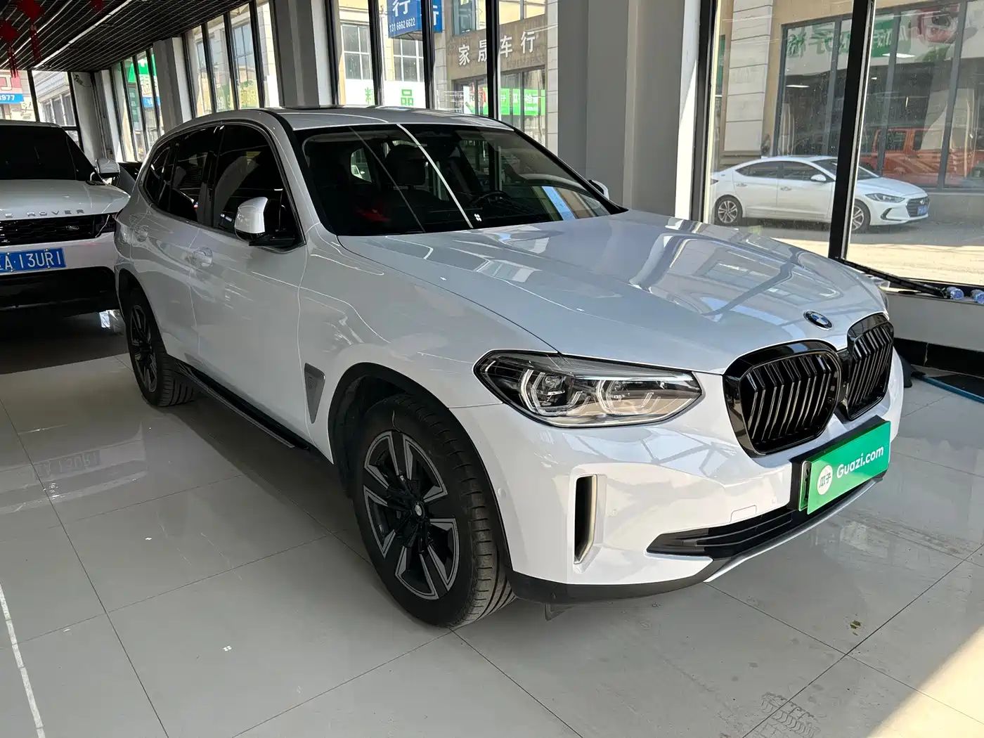 BMW IX3