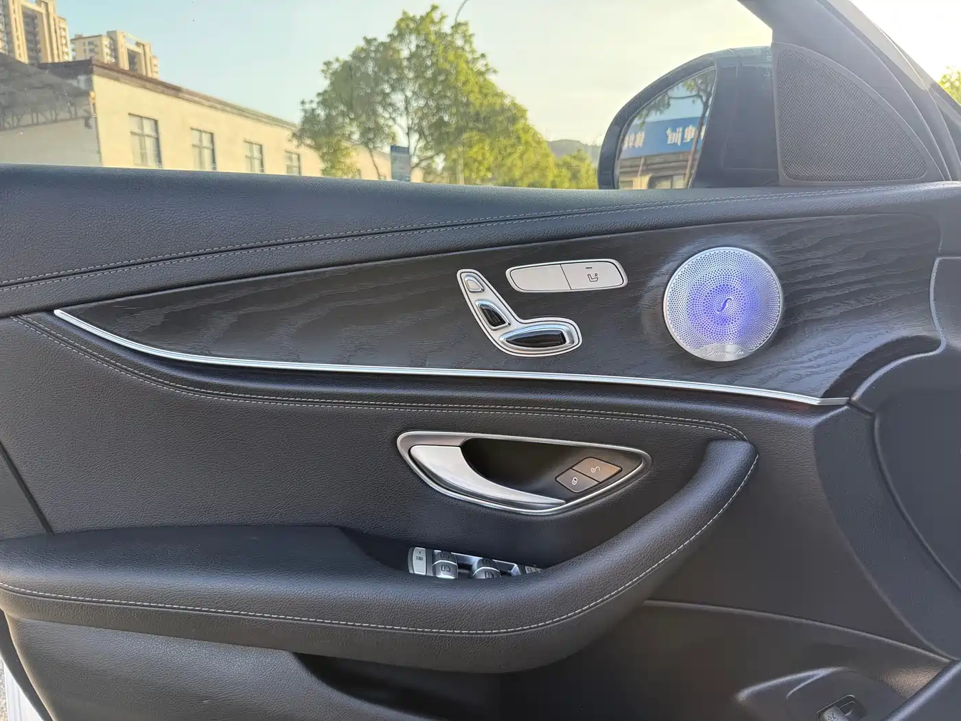 Mercedes-Benz E-Class 2018 Facelift E 200 L Sport фото 10