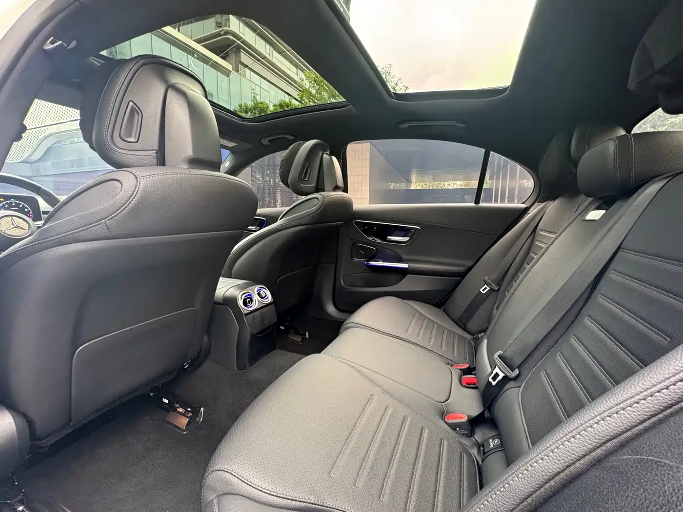 Mercedes-Benz C-Class 2024 Facelift C 260 L Sport фото 14
