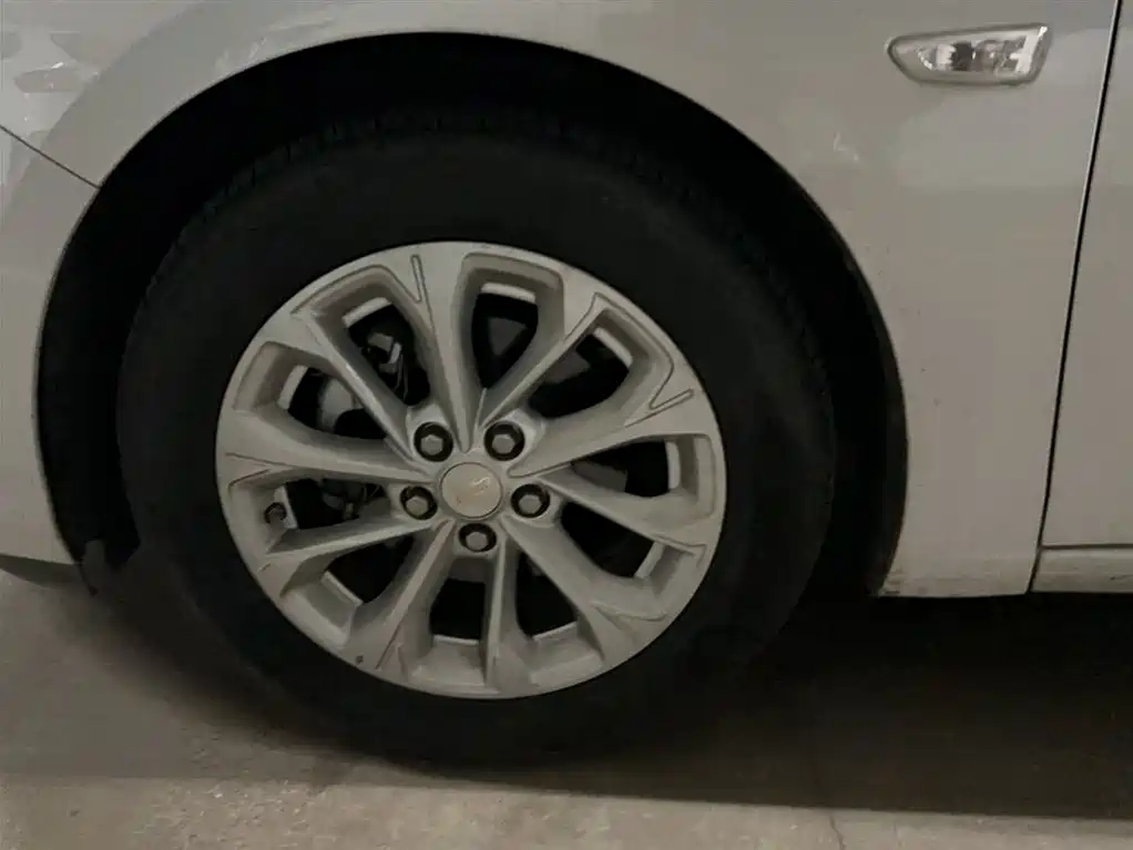 Chevrolet Monza 2024 1.5L Dual-Clutch Delight Edition фото 24