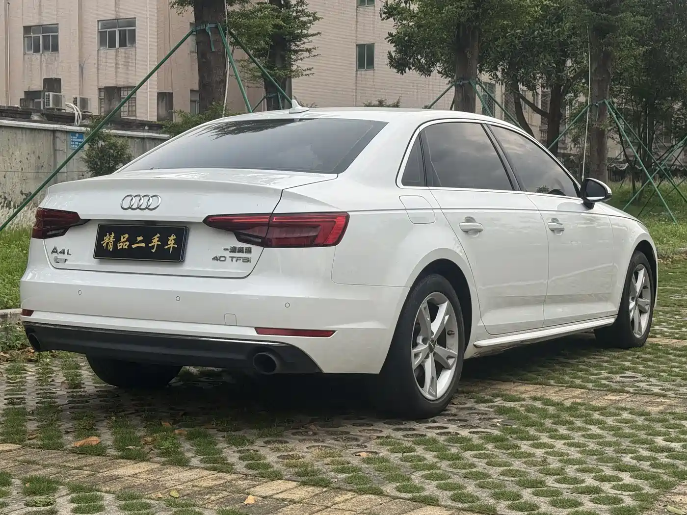Audi A4L 2017 Plus 40 TFSI Fashion фото 5