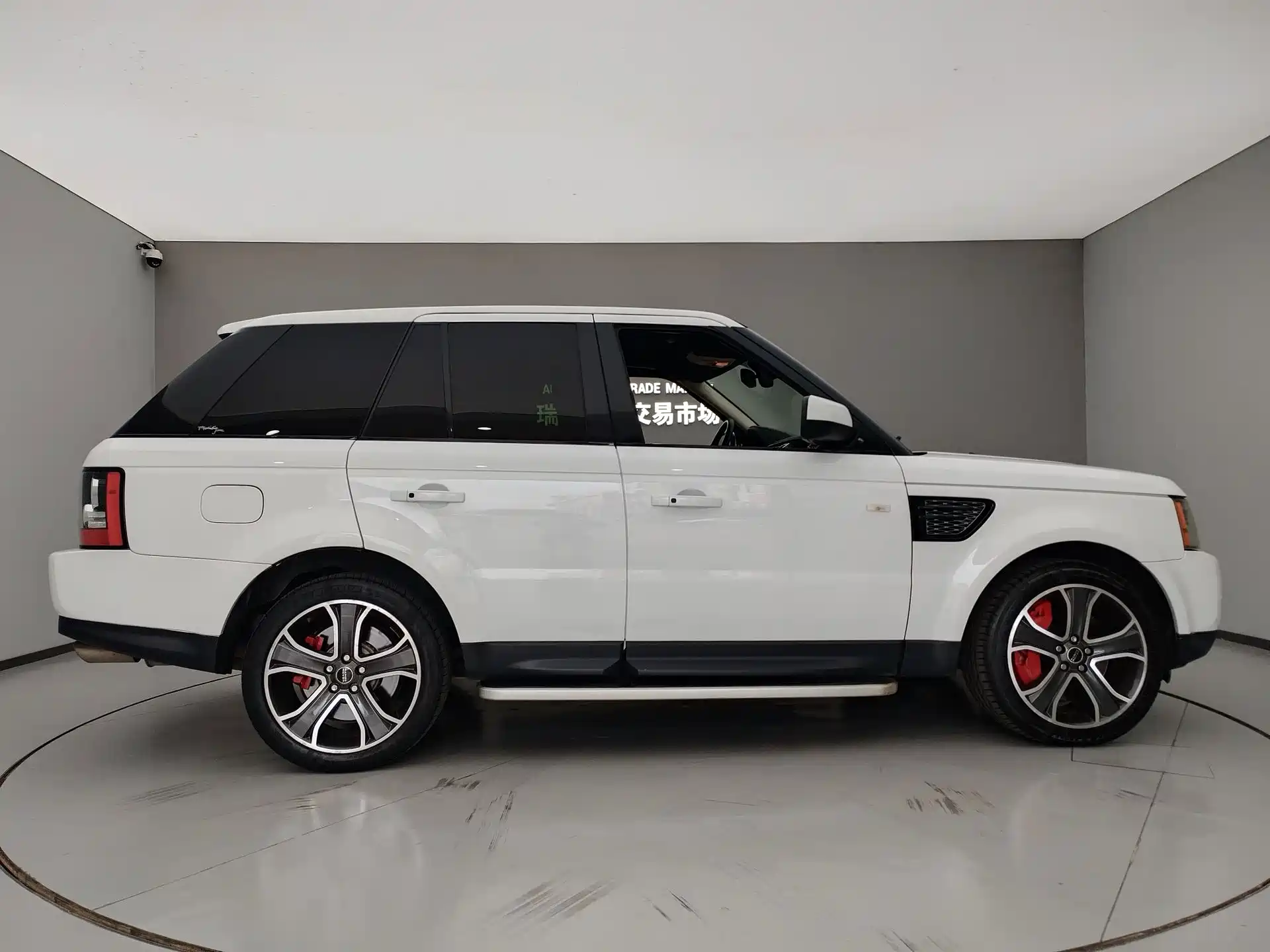 صورة 4 - Land Rover Range Rover Sport
