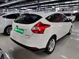 Фото 7 - Ford Focus