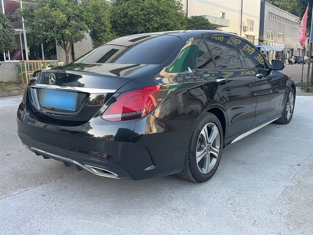 Mercedes-Benz C-Class 2020 Facelift C 260 L Sport фото 6