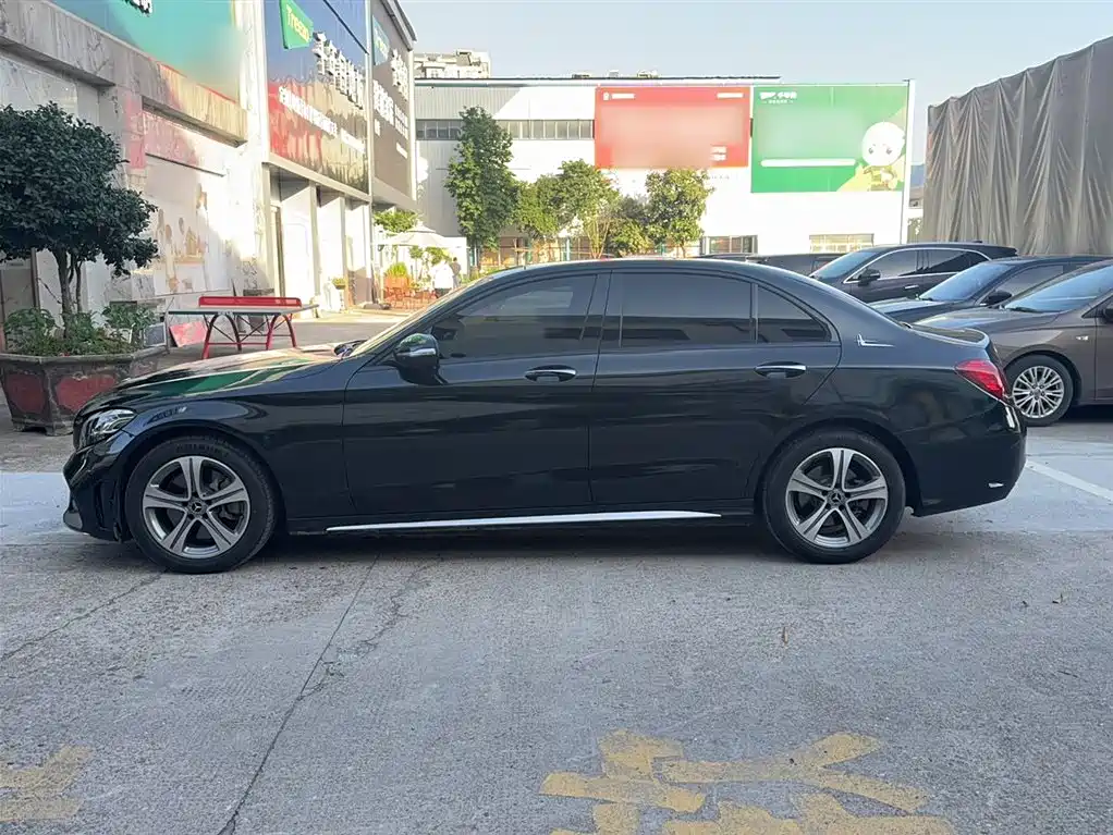 Mercedes-Benz C-Class 2020 Facelift C 260 L Sport фото 8