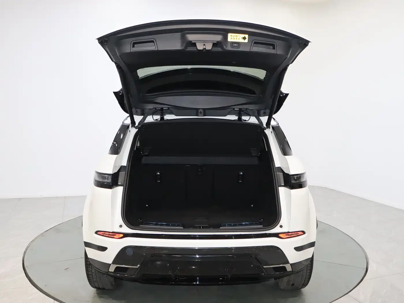 Land Rover Range Rover Evoque 2021 Range Rover Evoque L 249PS R-Dynamic S Performance Edition фото 16