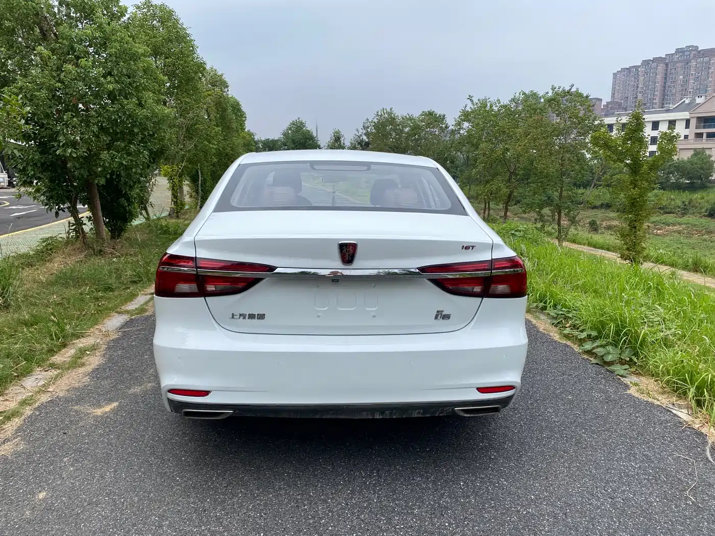 Roewe i6 2018 2018 16T Automatic Flagship Edition