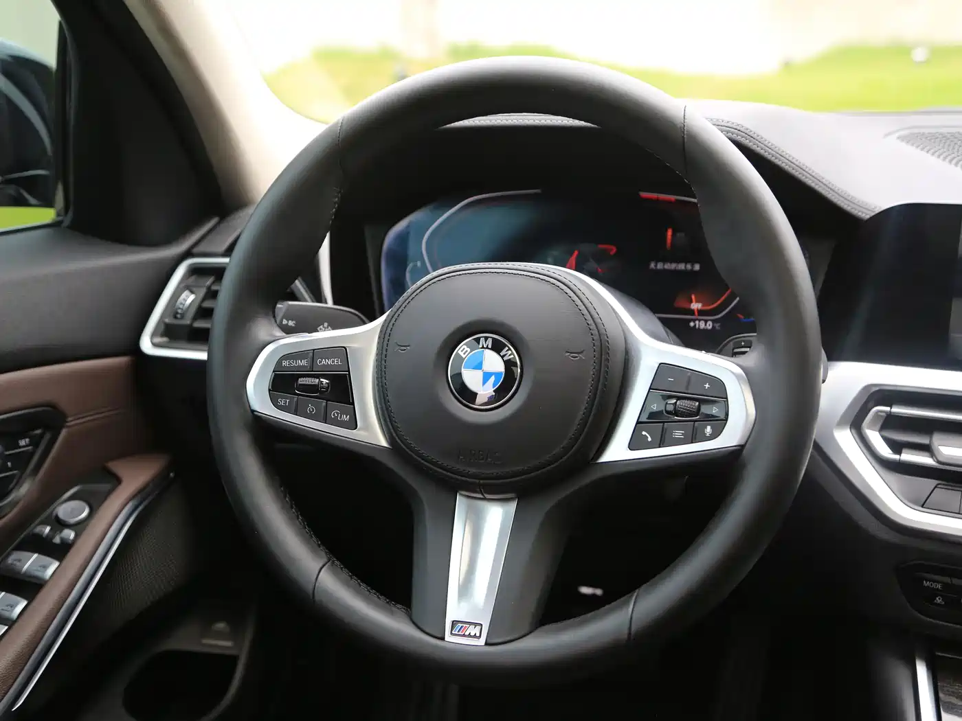 BMW 3 Series 2020 325Li M Sport Package фото 5