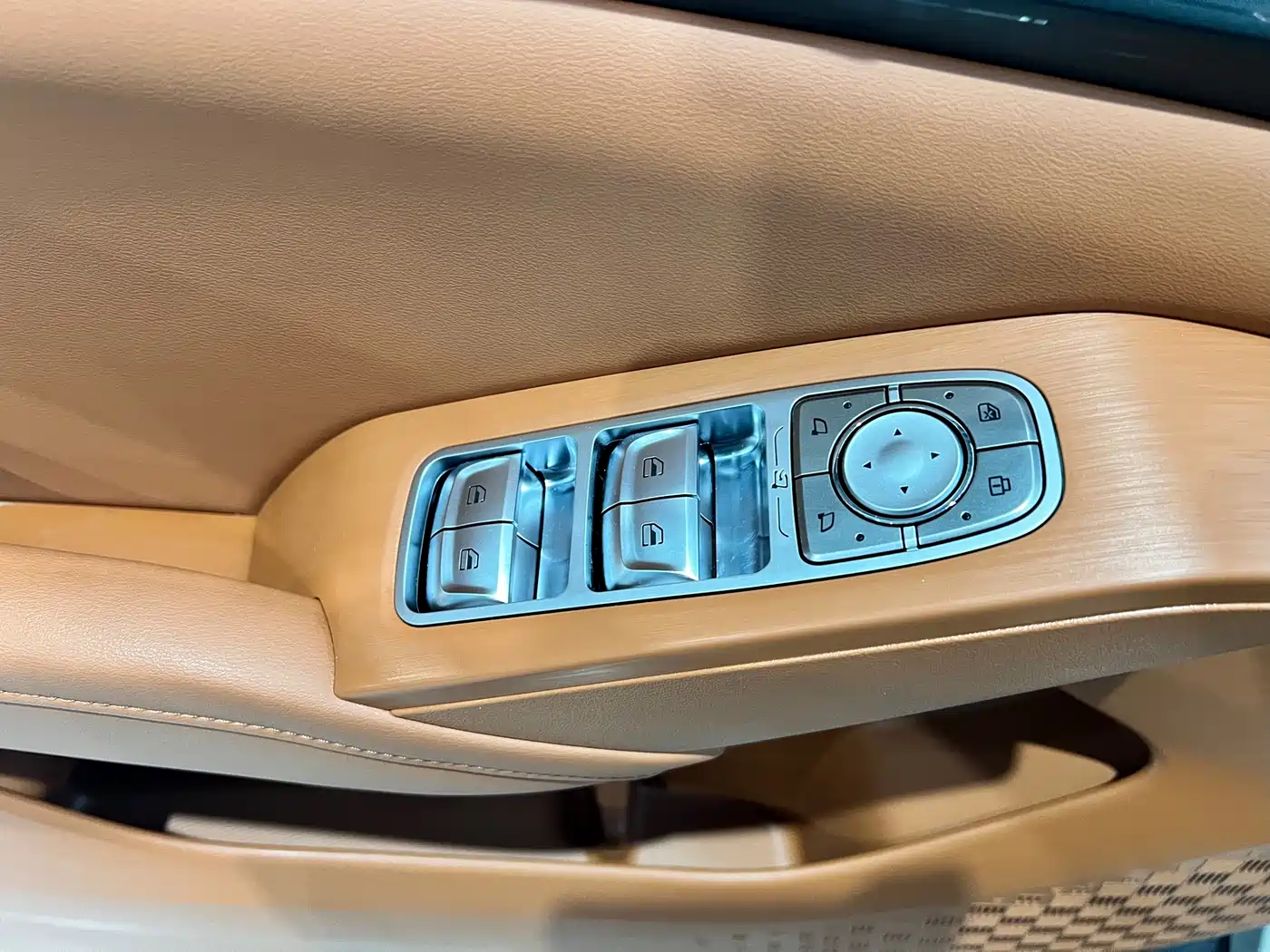 Haval Xiaolong MAX 2025 Hi4 165 Ultra Smart Drive Edition фото 17