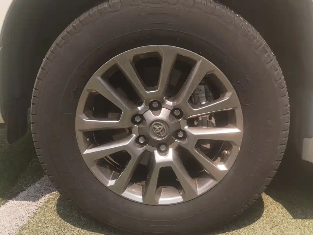 Toyota Prado (Import) 2020 2017 Base Model