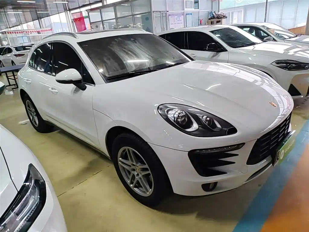 Porsche Macan 2017 Macan 2.0T фото 4