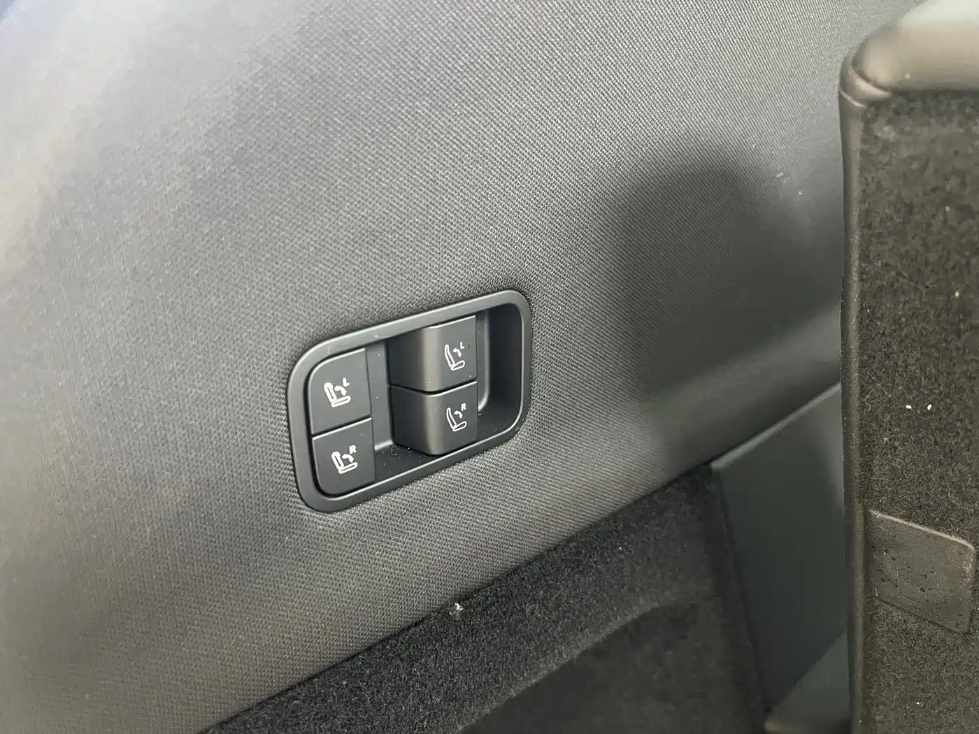 Tesla Model Y L 2025 2025 Facelift Long Range AWD