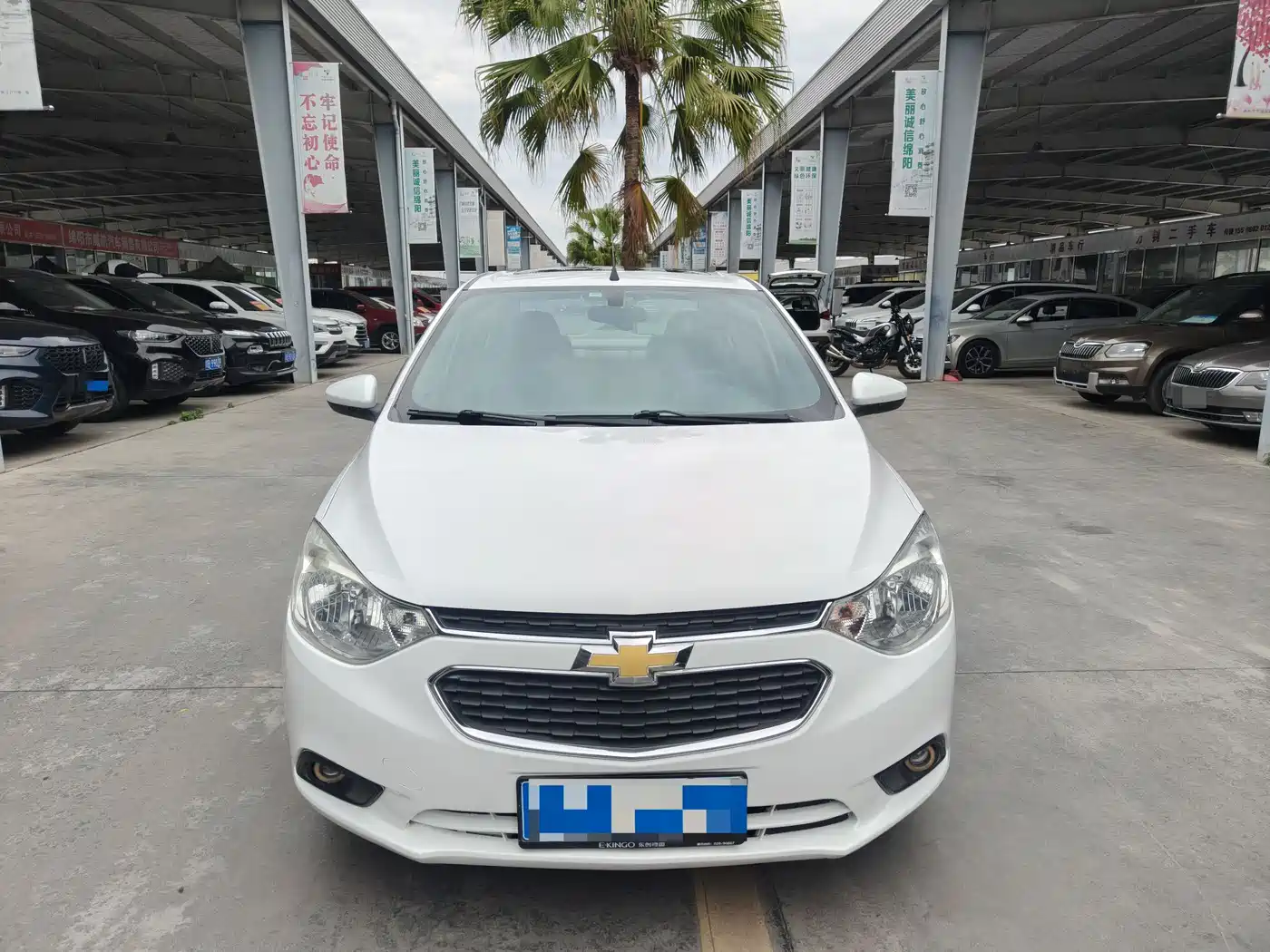 Chevrolet Sail 2015 Sail 3 1.5L Manual Ideal Sunroof Edition фото 3