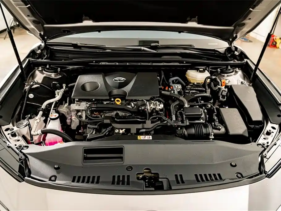 Toyota Camry 2026 Hybrid 2.0HSE Sport Lite Edition фото 25