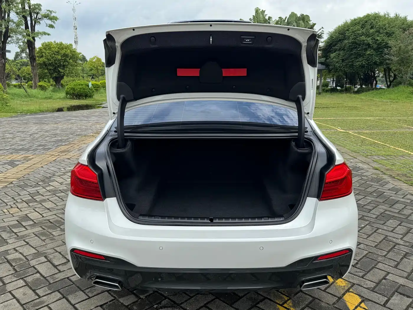 BMW 5 Series 2019 Facelift 530Li Leading M Sport Package фото 23
