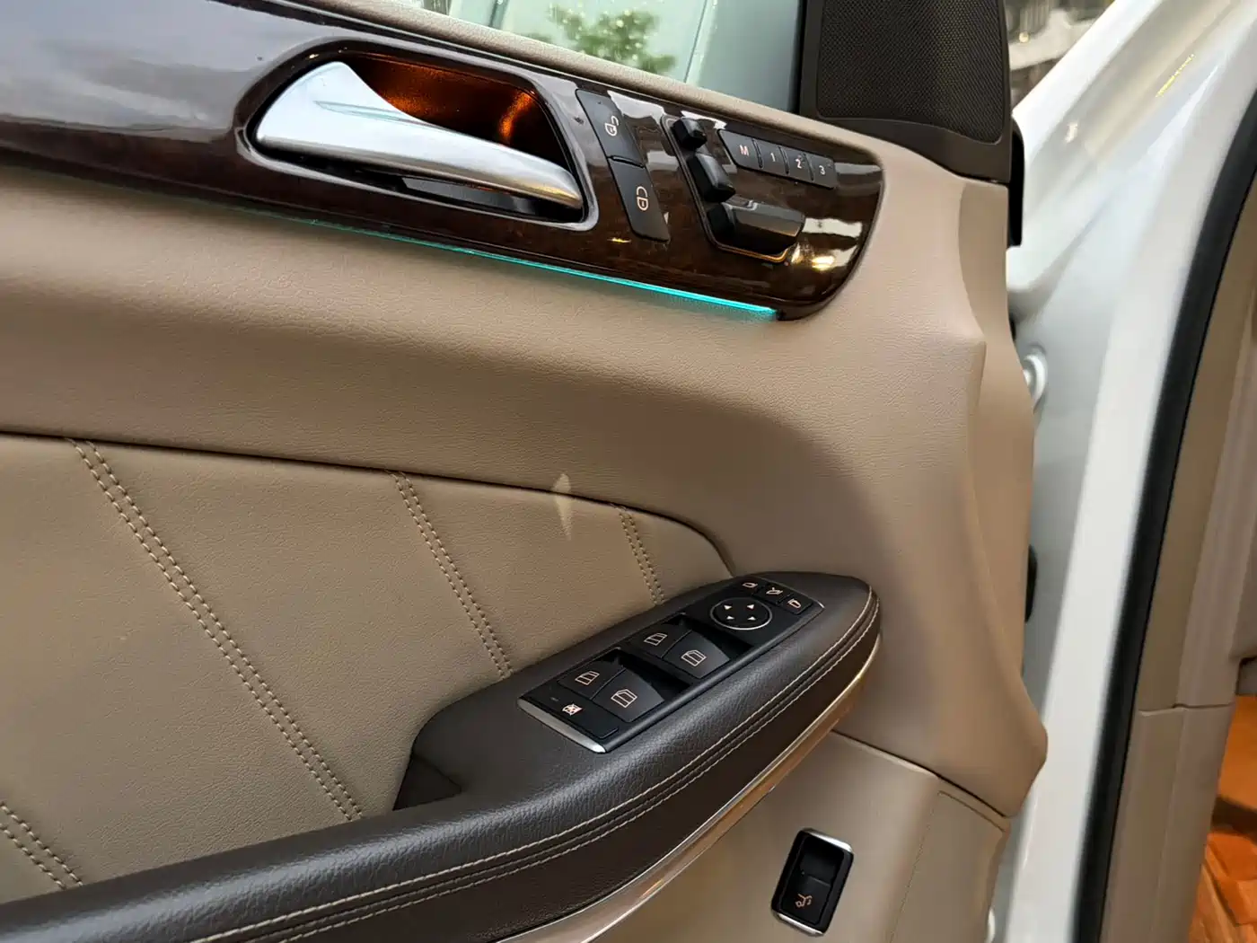 Mercedes-Benz GL-Class 2015 GL 350 CDI 4MATIC фото 9