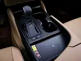 Фото 10 - Lexus ES
