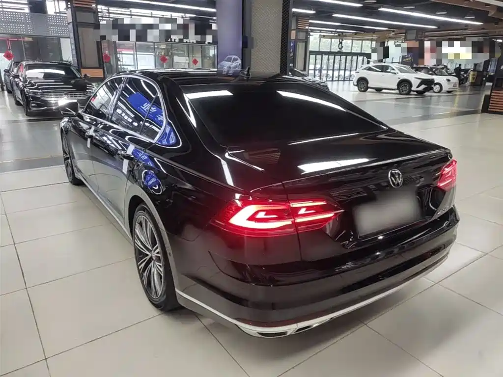 Фото 5 - Volkswagen Phideon