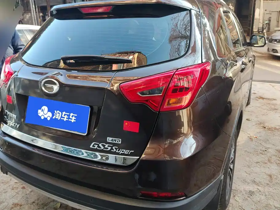 GAC Trumpchi Trumpchi GS5 Super 2015 2015 1.8T Automatic 4WD Luxury Navigation Edition