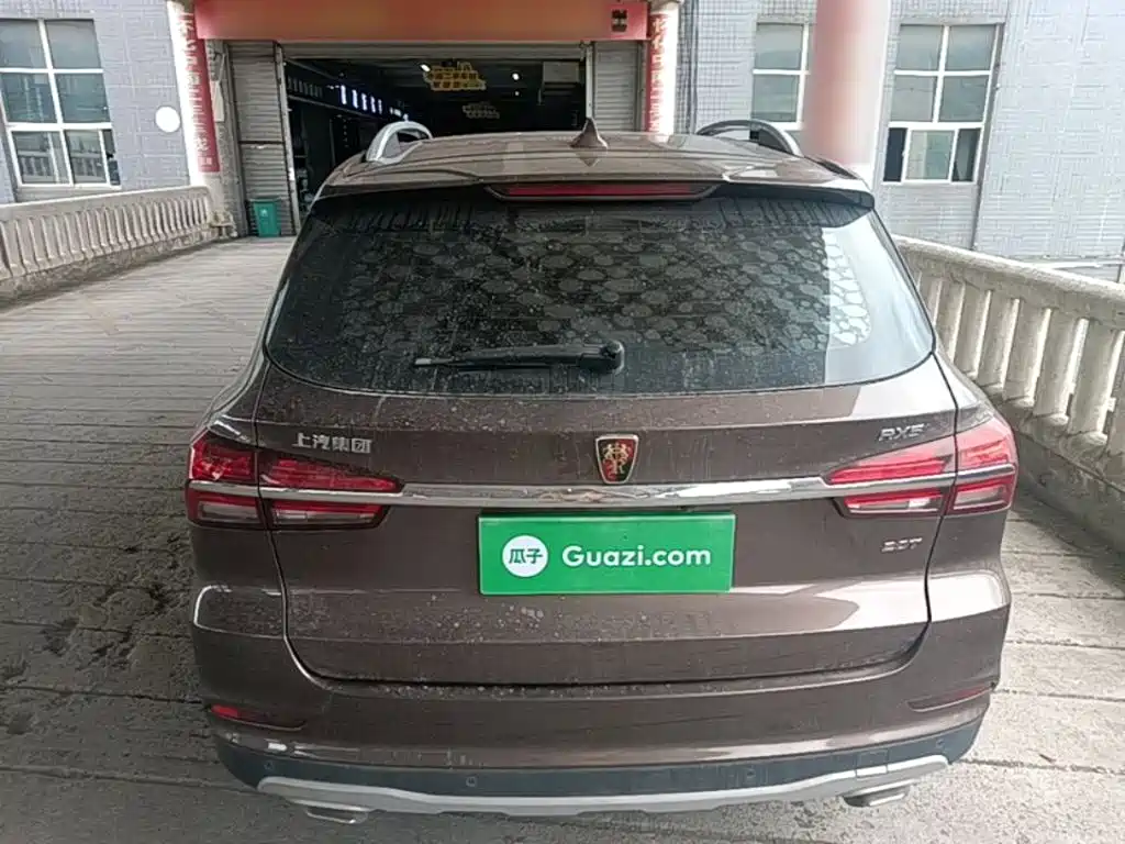 Фото 6 - Roewe RX5