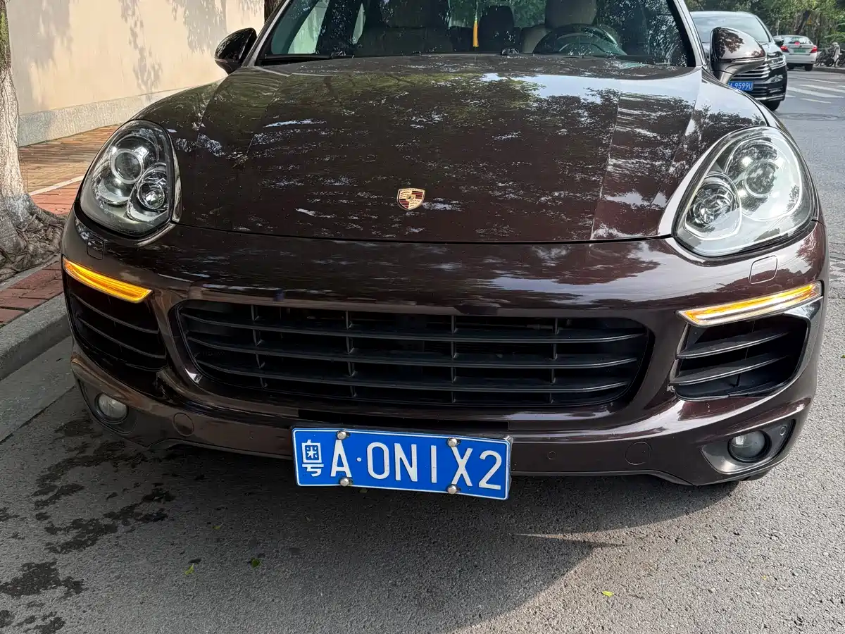 Porsche Cayenne 2016 Cayenne 3.0T фото 2