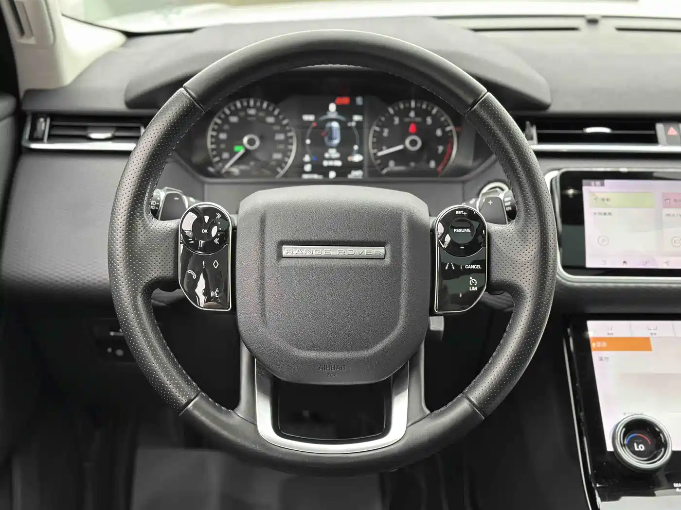 Land Rover Range Rover Velar 2018 P250 S фото 8