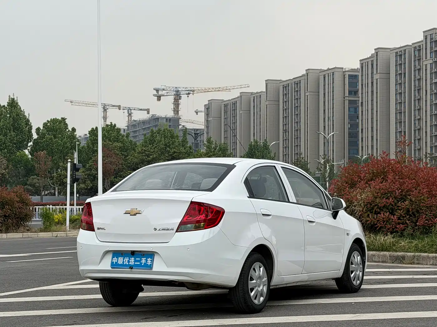 Chevrolet Sail 2013 Sedan 1.4L AMT Premium Edition фото 5