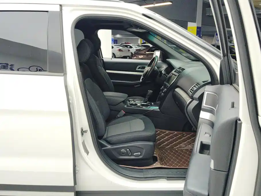 Ford Explorer (Import) 2016 2016 2.3T Trend Edition