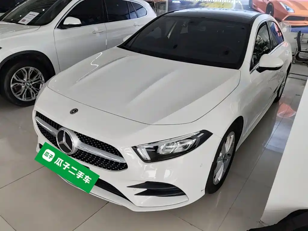 Mercedes-Benz A-Class 2020 Facelift A 200 L Sport Sedan Dynamic