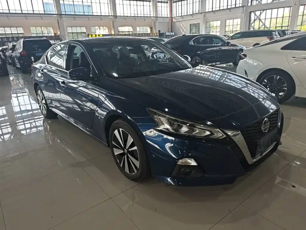 Фото 4 - Nissan Teana