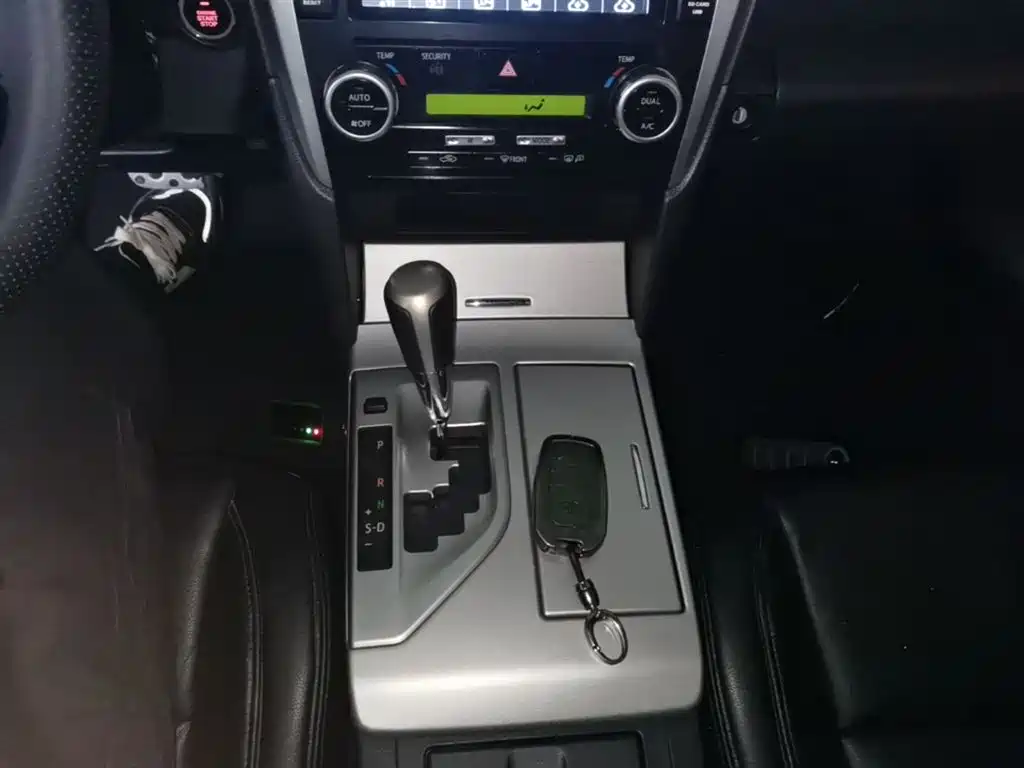 Toyota Camry 2012 Junrui 2.0S Dynamic Edition фото 14