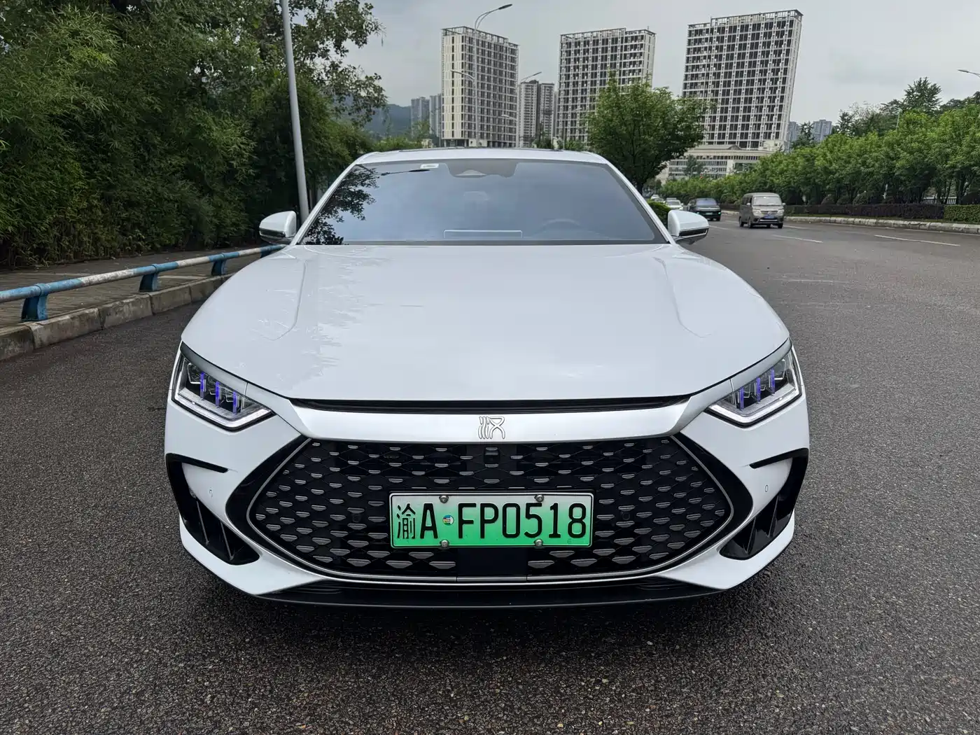 BYD Han 2022 DM-i 121KM Premium Edition фото 2