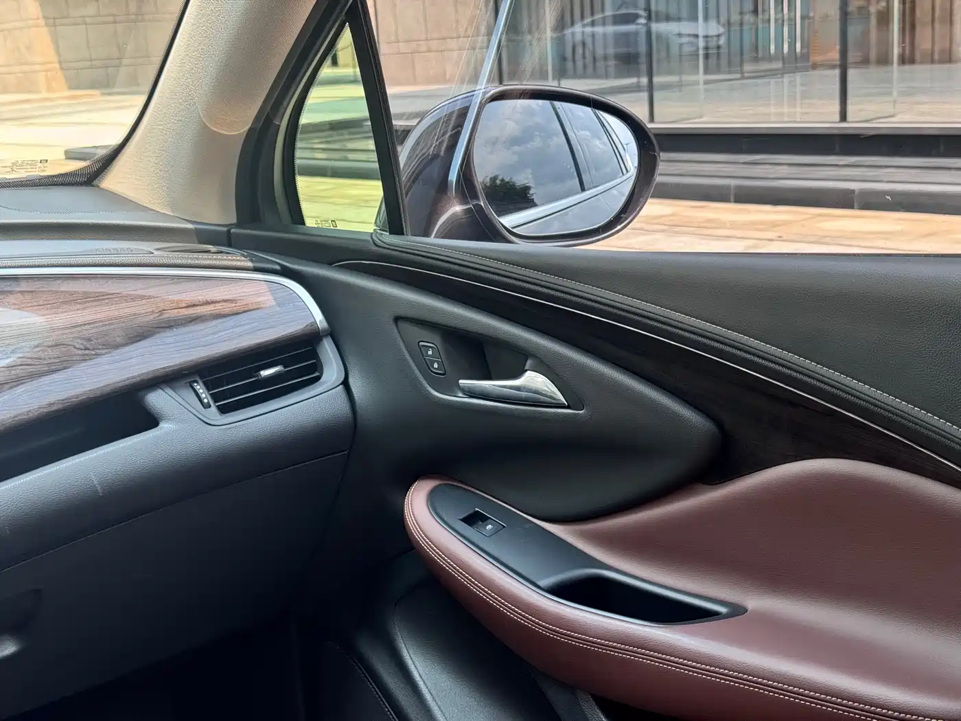 Buick Envision Plus 2017 28T AWD Elite фото 16