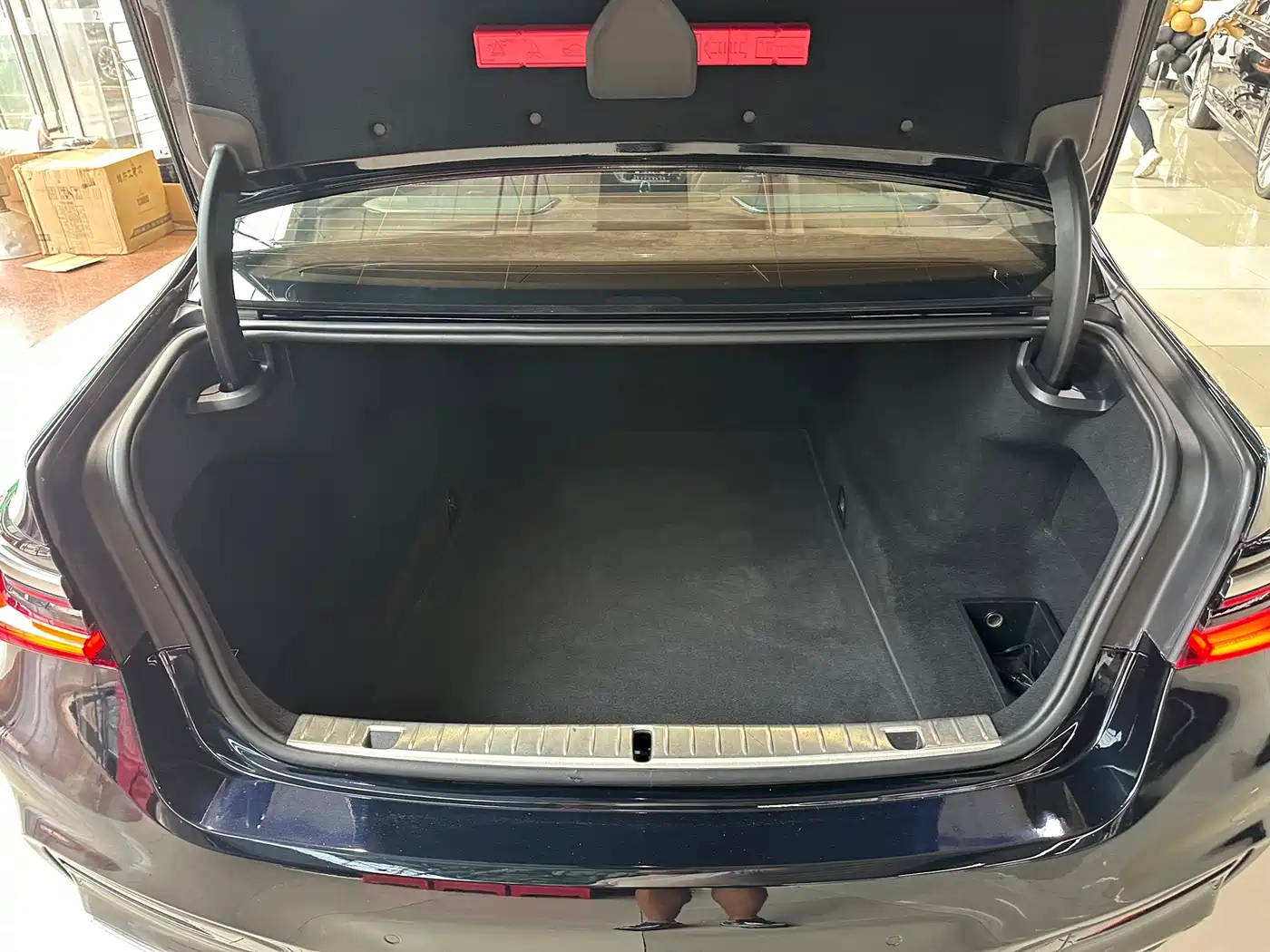 BMW 7 Series 2021 2019 Facelift M760Li xDrive V12 Sport Package