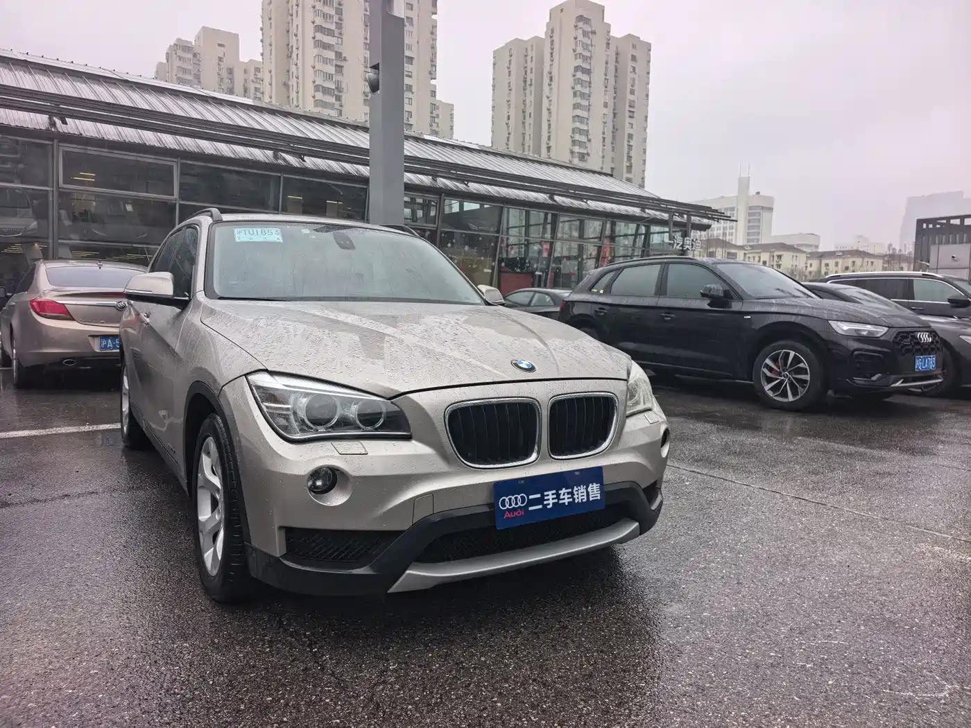 BMW X1 (Import) 2012 sDrive18i Luxury фото 3
