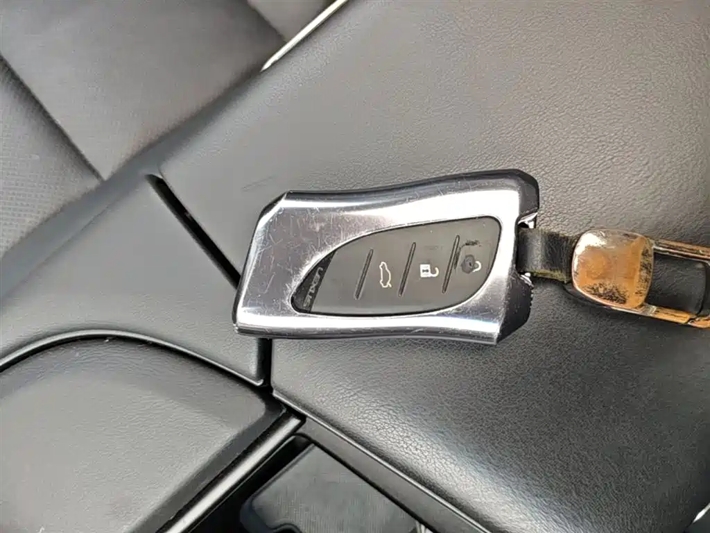 Lexus ES 2018 200 Excellence Edition China V фото 11